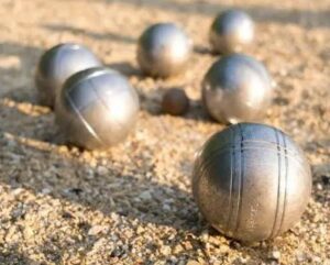 Lire la suite à propos de l’article Concours de pétanque à Saint-Donat le 13 octobre 2026